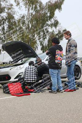 media/Dec-13-2025-OnGrid (Sat) [[98be3c0626]]/Around the Pits/